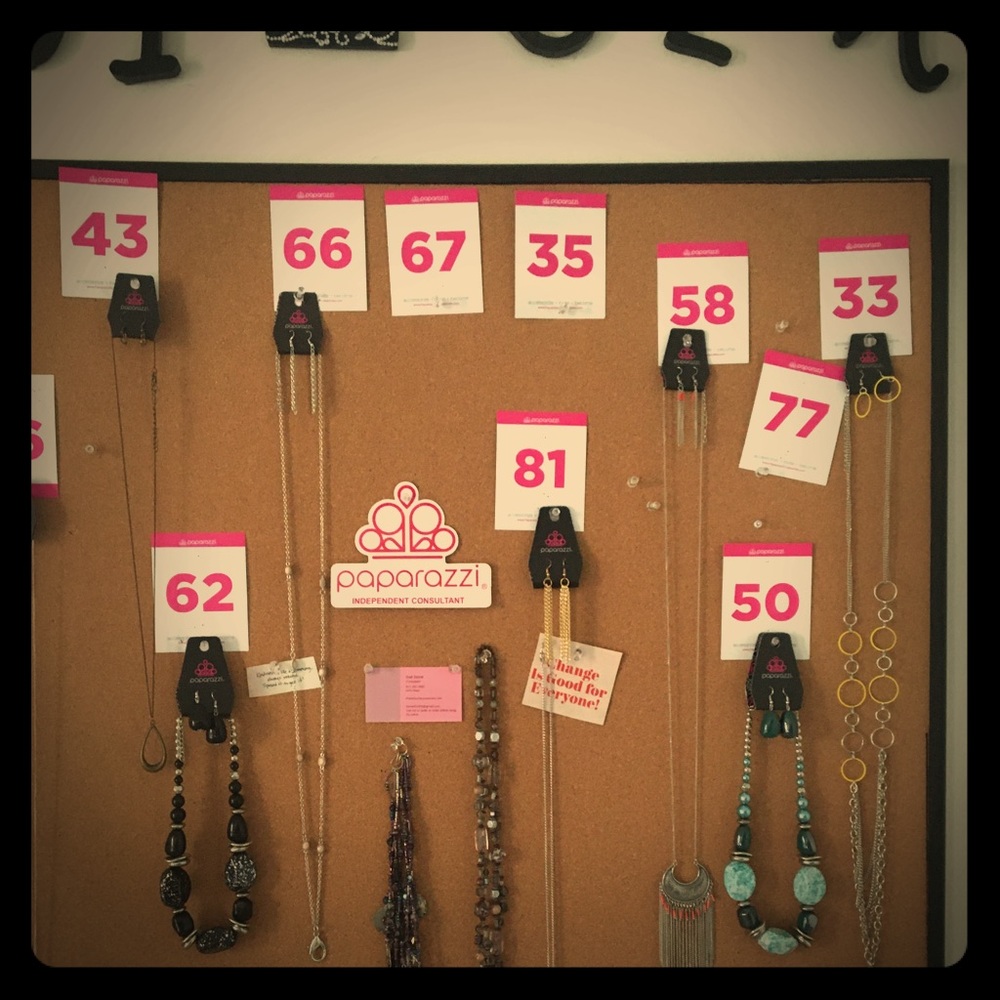 Paparazzi Jewrey .. all 5.00